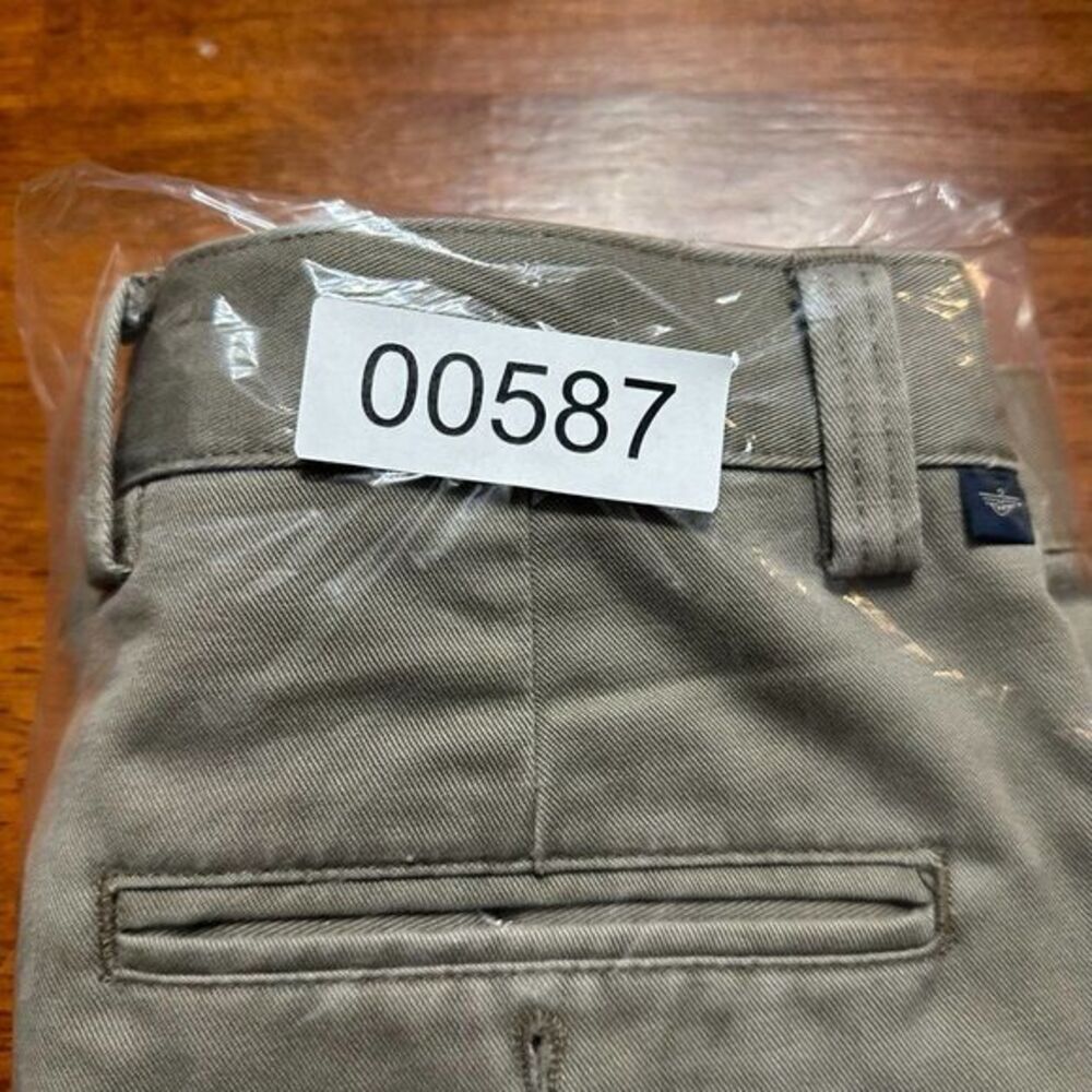 Dockers Chino Pants Mens 36x30 Khaki Cotton Flat Front Twill‎ Classic Fit Work - Picture 6 of 6